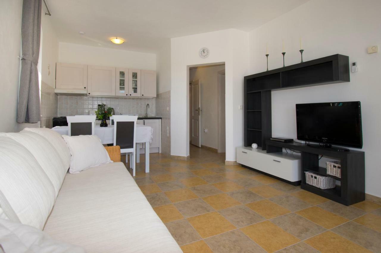 פרמנטורה Apartman Mendula מראה חיצוני תמונה